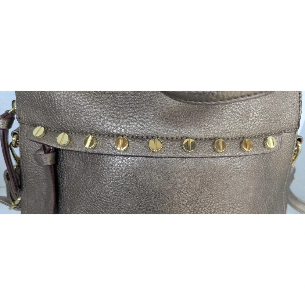 Gianni Bini Purse Satchel Gold Bronze Metall Pockets Zip Closure